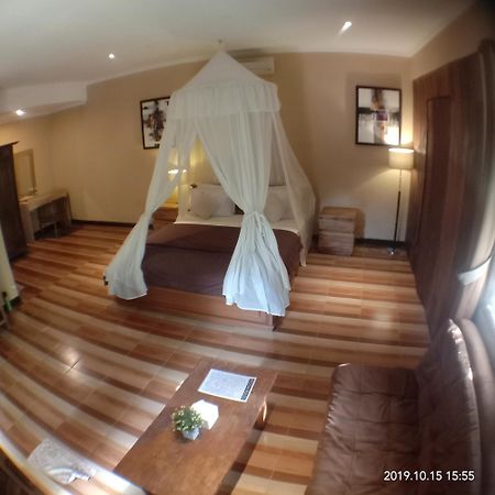 Joglo Villa Bali Penatih Εξωτερικό φωτογραφία
