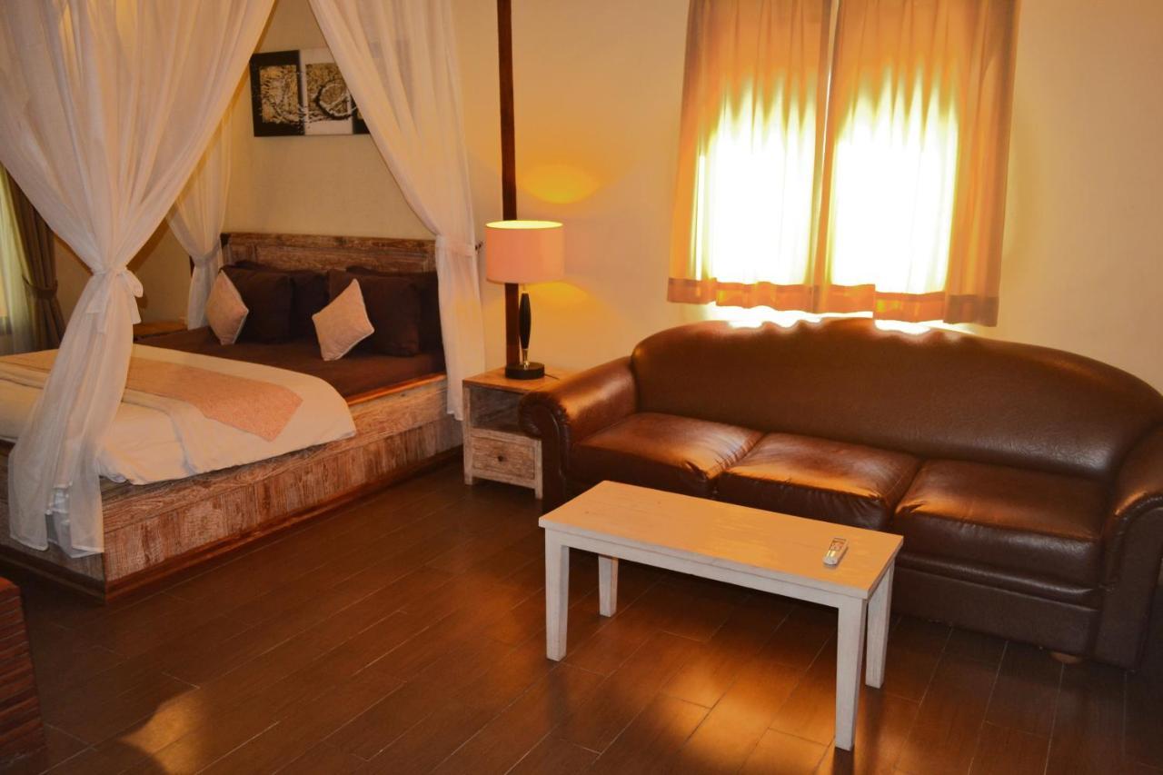 Joglo Villa Bali Penatih Εξωτερικό φωτογραφία